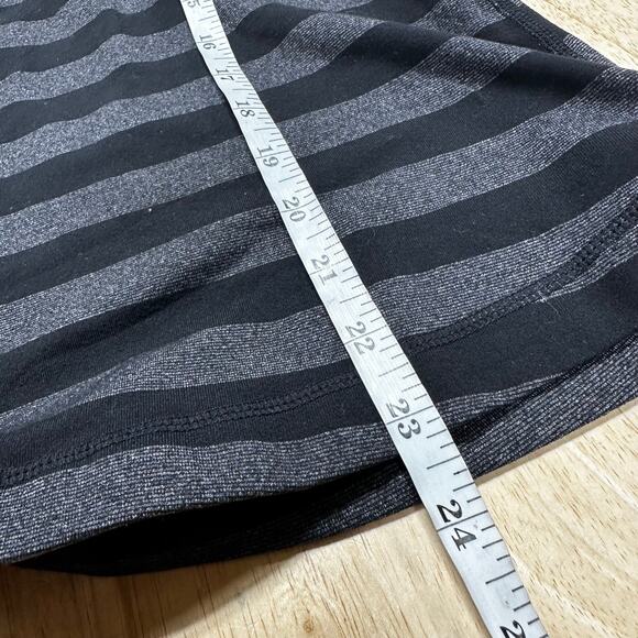 Lululemon Whisper Tank Black Micro Macro Stripe Women's Size 6 Good Condition - Picture 7 of 7